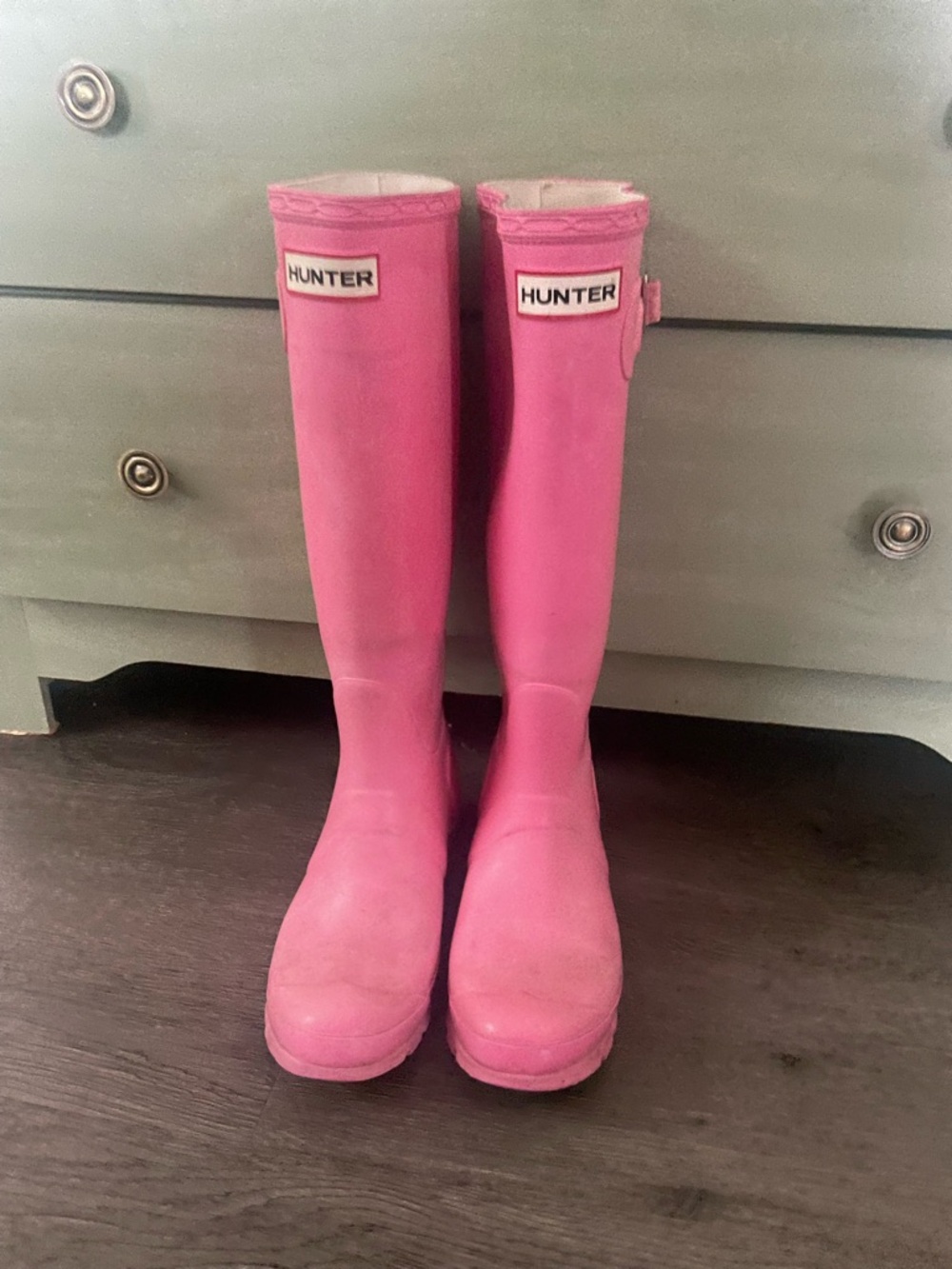 Hunter Bright Pink Rain Boots size 6, ladies size 6 Tall Hunter rubber boots